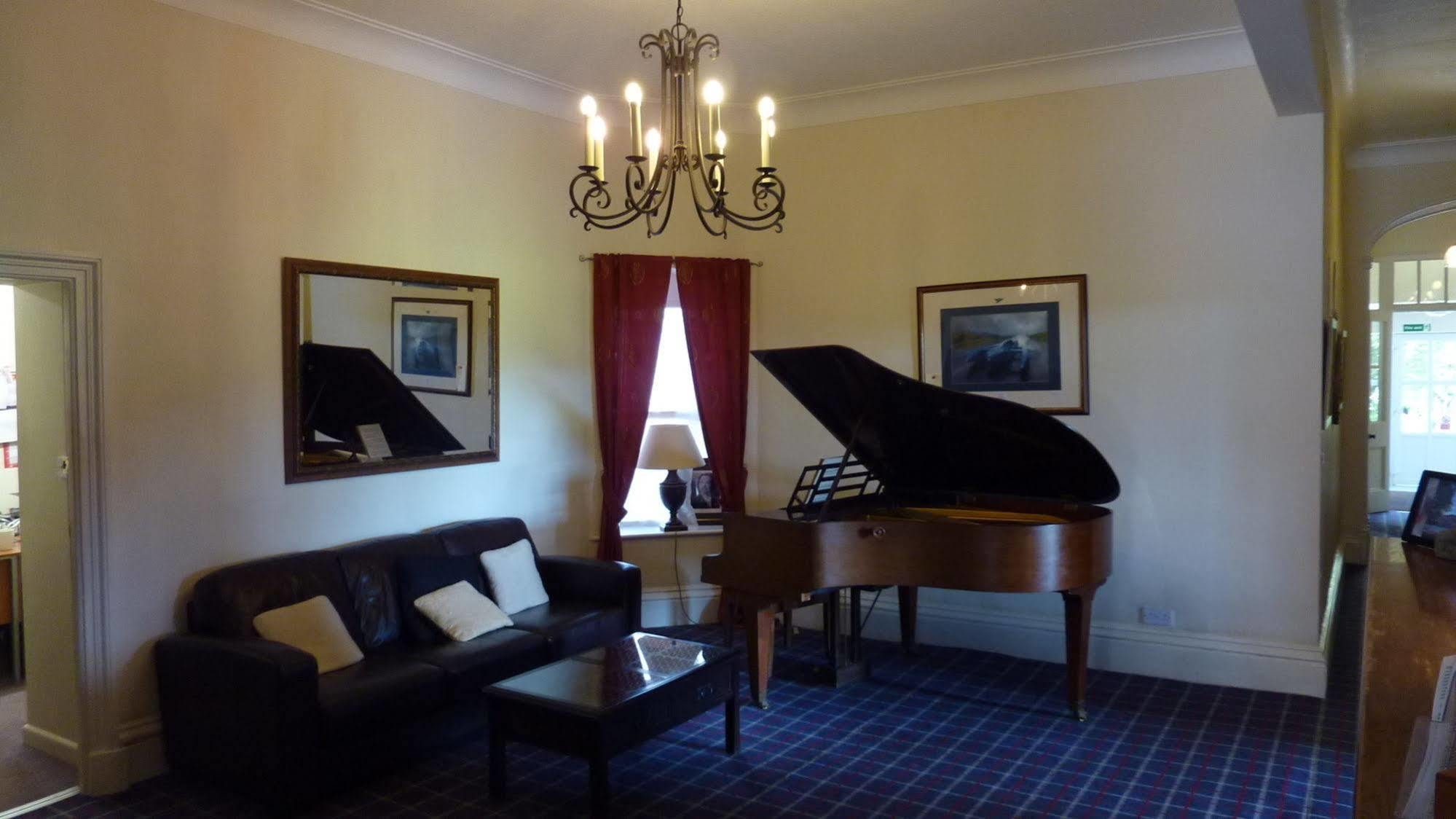 The Coniston Inn - The Inn Collection Group Interior foto